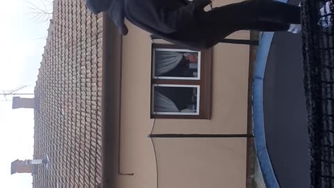 Flip trampoline