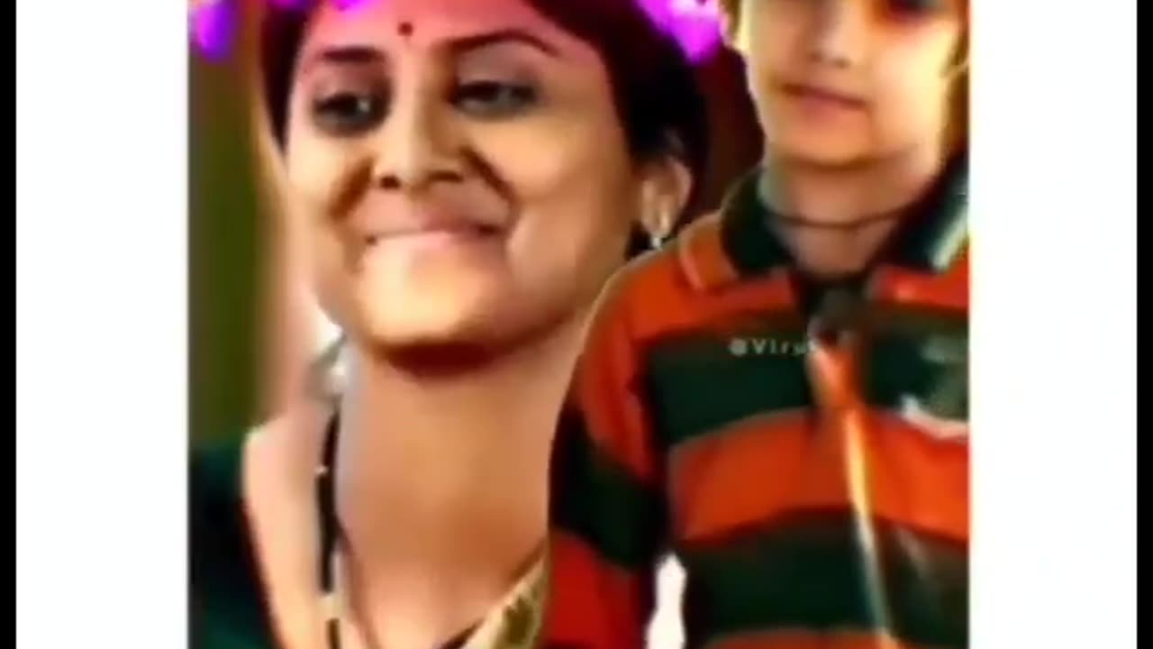 In English i love my mom but in bhojpuri we say...