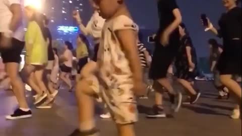 Dancing Kid