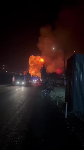 Insane Detonation Near Mariupol