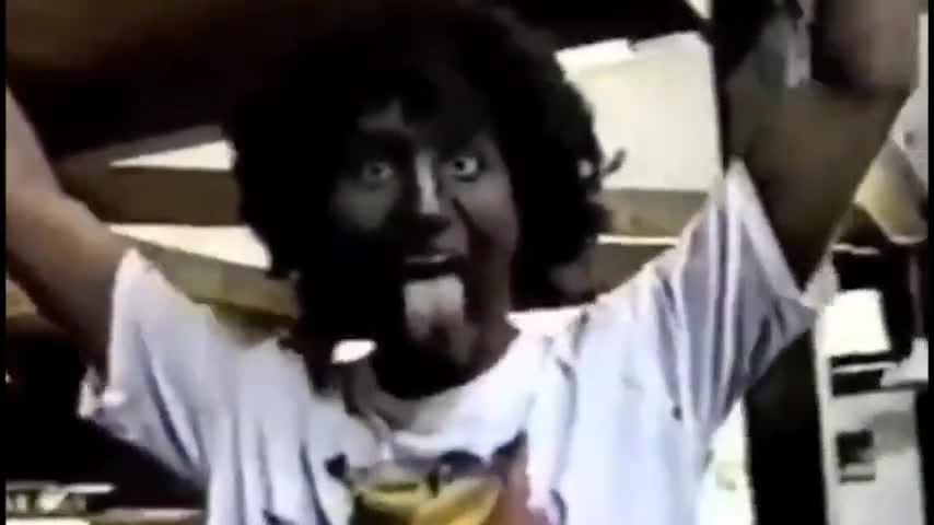 NEW High Quality Video of Trudeau Blackface Surfaces