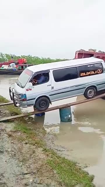 Checkout this hanging bridge in Bangladesh 😭