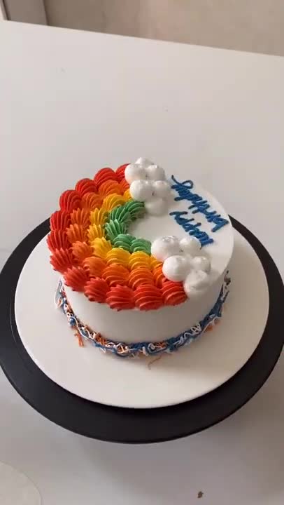 Stunning Decorating Cake Idea