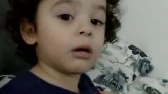 Enrico contrariando a mãe dele