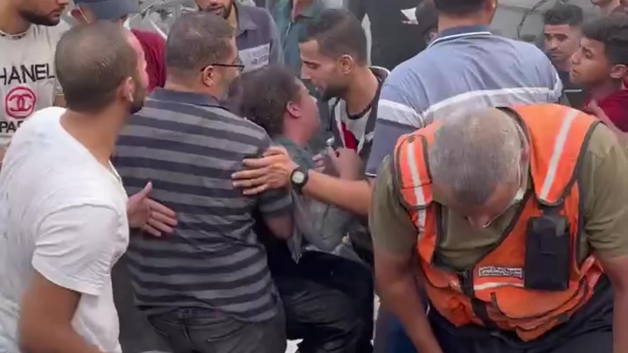 Child pulled from rubble after Israeli bombing