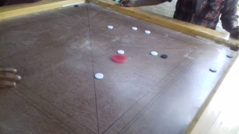 Carrom pool games