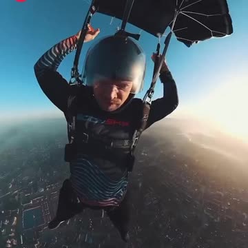 Crazy skydiving