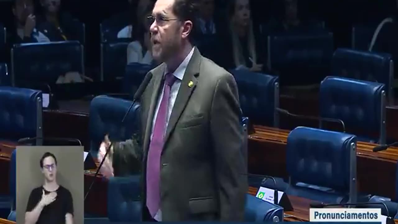 Plínio Valério - Ao senador Flávio Dino.