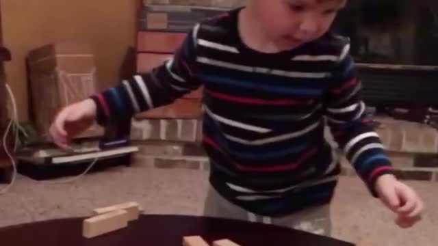 YOU LAUGH YOU LOSE! funny kid comp