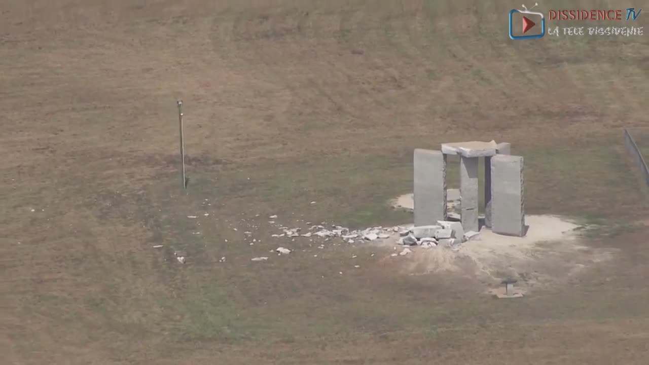 Monument Georgia Guidestones partiellement détruit