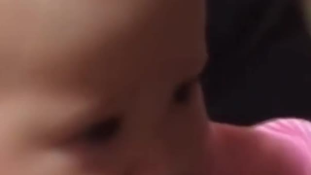 baby unexpected reaction while tasting lemon first time