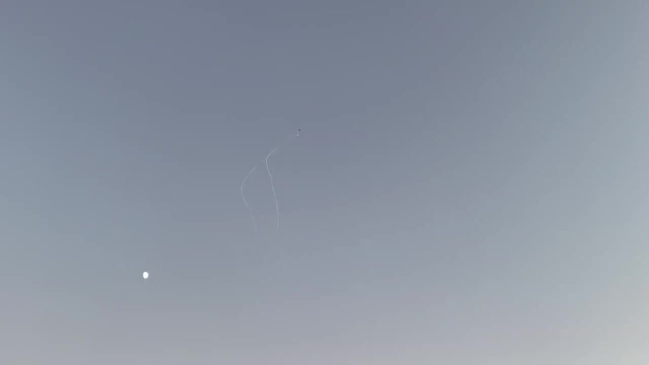 Iron Dome interception attempts in Tel Aviv.