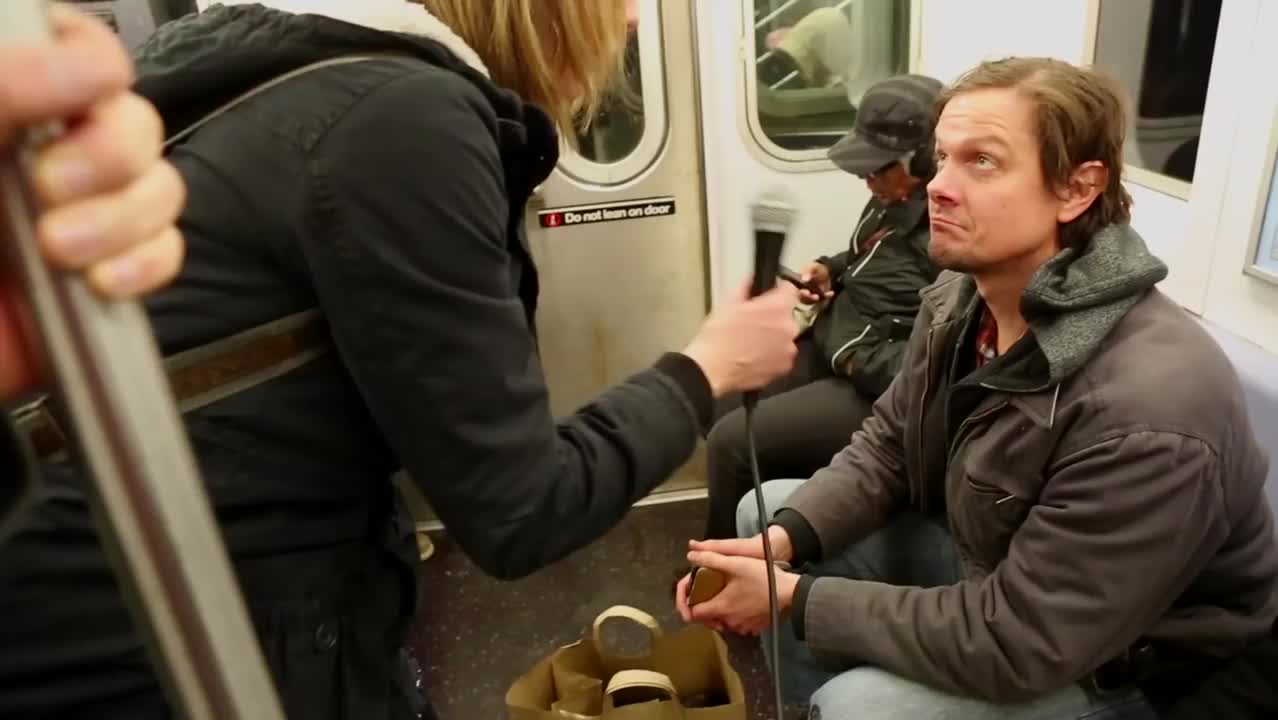 Confronted Manspreaders On The Subway 🚌🚌🚌