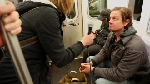 Confronted Manspreaders On The Subway 🚌🚌🚌