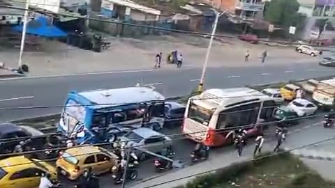 ¡Ojo! Monumental trancón en Las Cordialidad y sectores aledaños