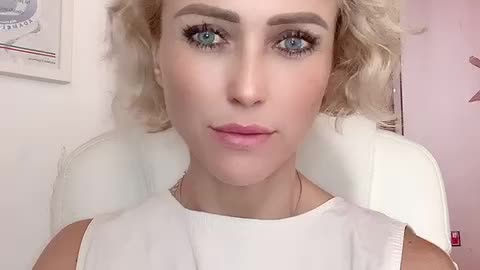 27 luglio 2021 - Appello di una giovane madre ai ragazzi per non prendere il siero.