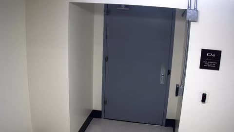 6028RHOBG2G2-8WestVestibule_2021-01-06_23h00min02s693ms.mp4