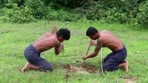 Building a swimming pool barehanded with secret underground house