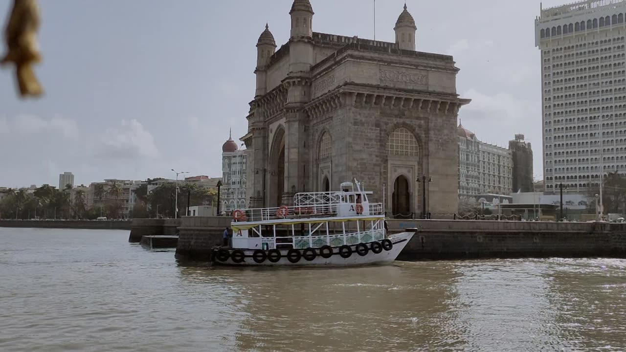 Mumbai Taj Hotel Vlog | Gateway of India | Mumbai Vlog