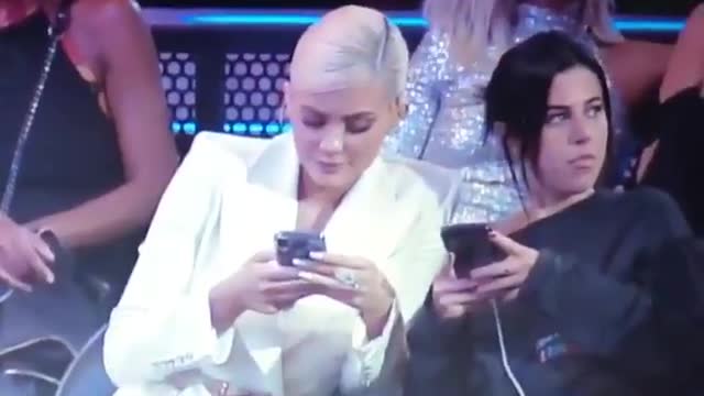 teacher: no phones during class! me and my bestie: