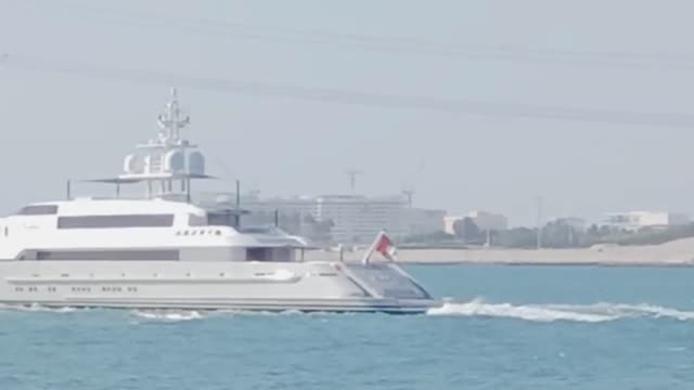 Ship Abu Dhabi,abu Dhabi beach