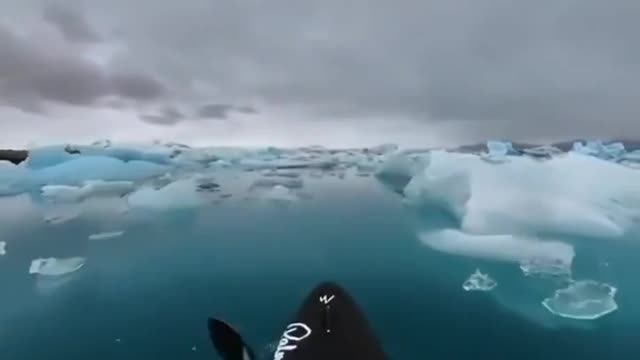 Rafting makes difference 😍 . . . Follow
