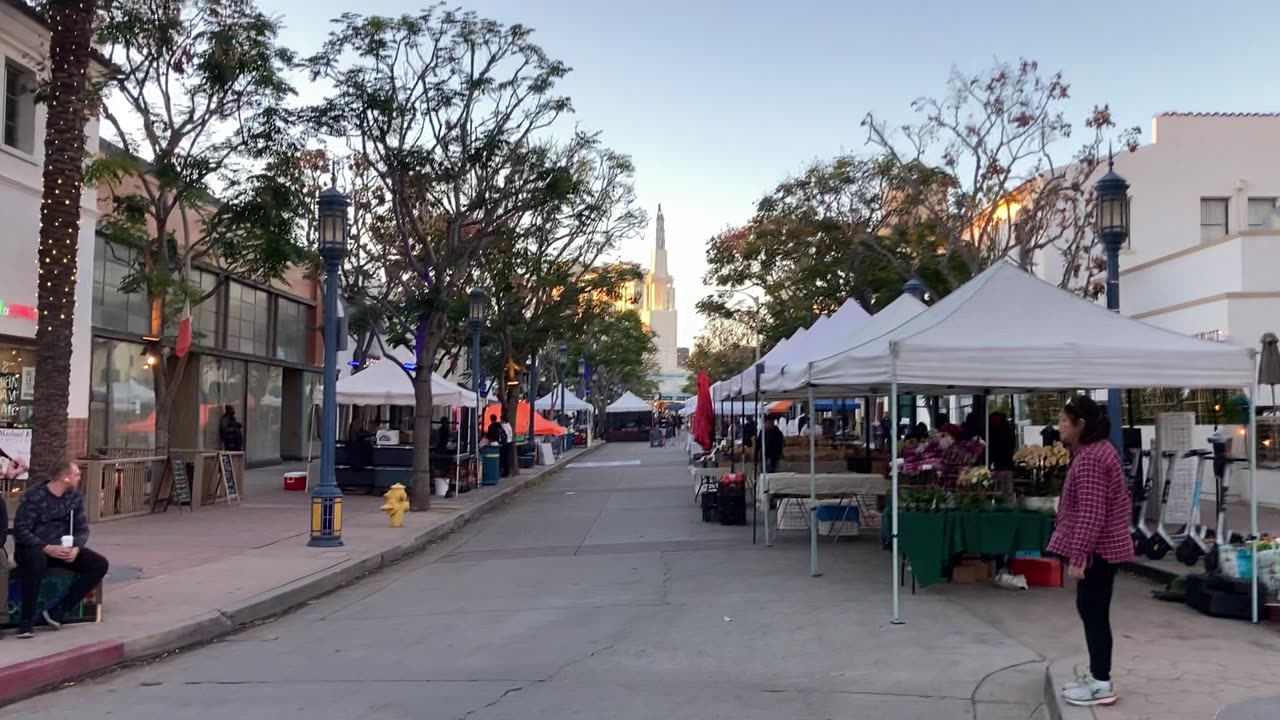 Westwood Village Farmers' Market (Los Angeles, CA)