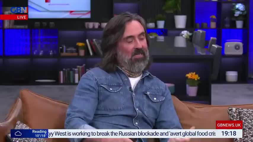 Neil Oliver Live - GBNews, UK.