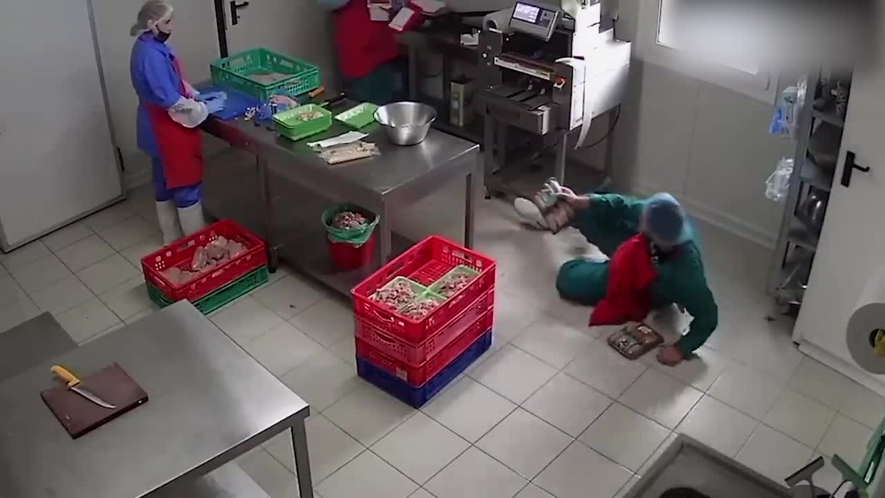 try not to laugh