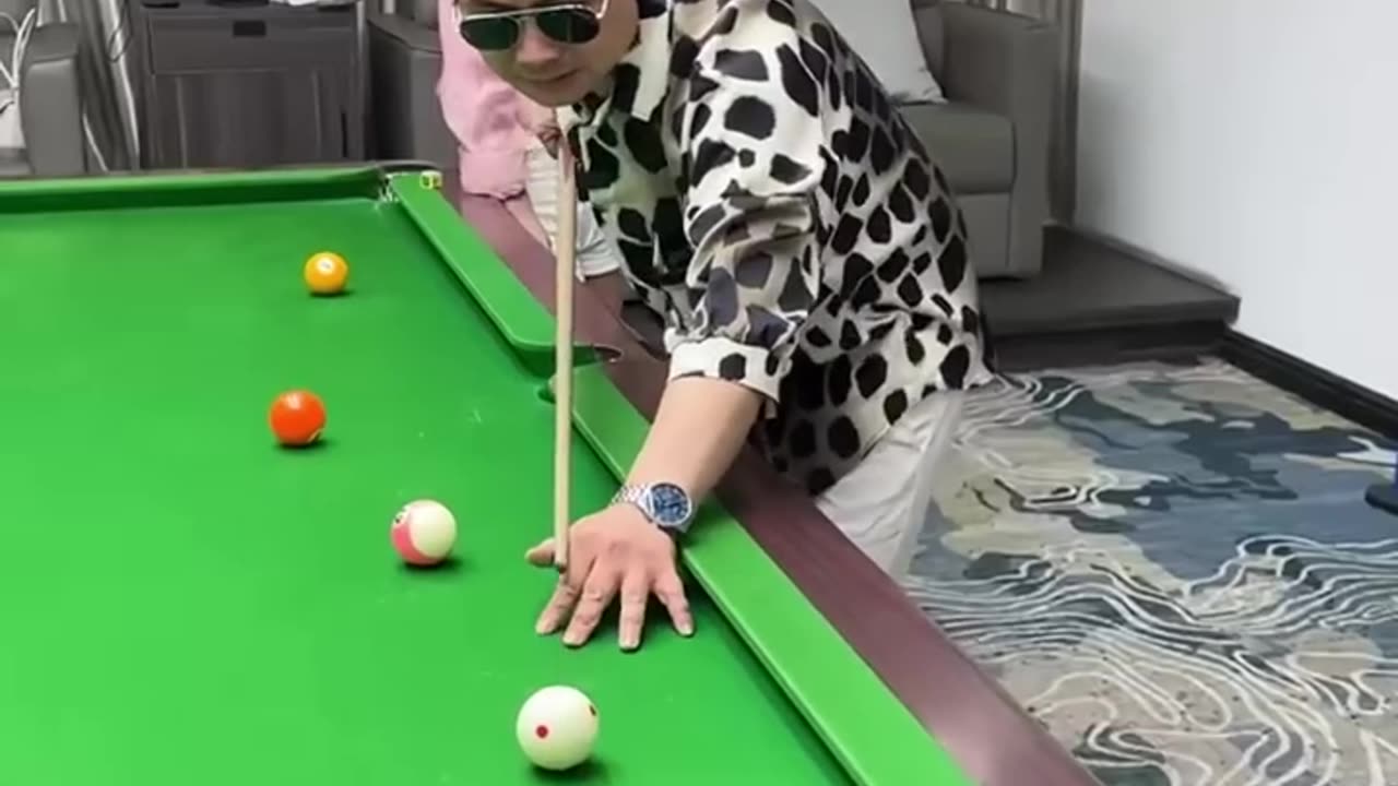 Funny Video Billiards