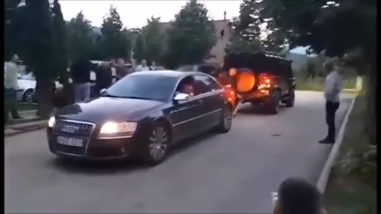 Audi A8 Vs Land Rover Defender "TOUGH OF WAR"