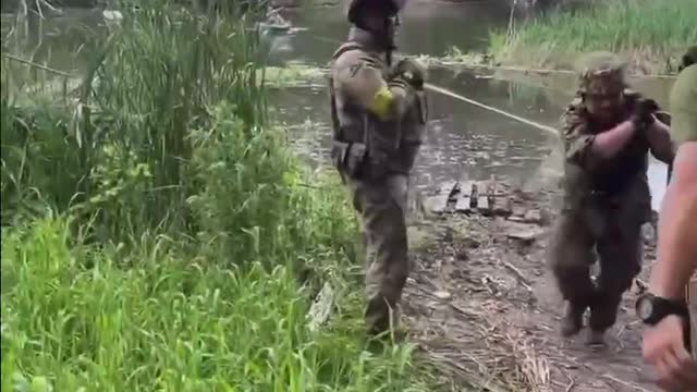 Ukrainians are retreating from Severodonetsk.