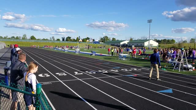 5.12.21 400m Dash Heat 1 @ Walton Verona
