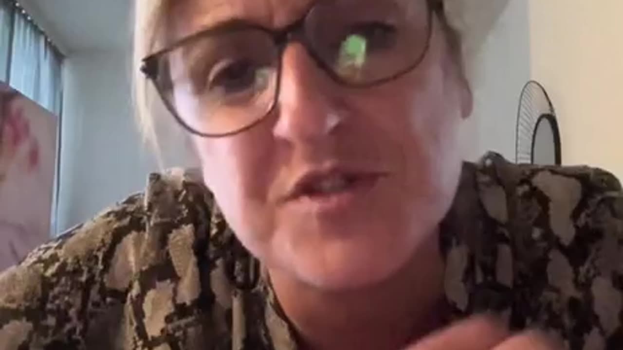 Miss universo engravida de outra miss trans