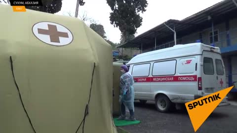 Работа мобильного госпиталя в Сухуми