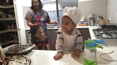 Making Chocolate Pudding - 2022 07 28 Tej and Bhav