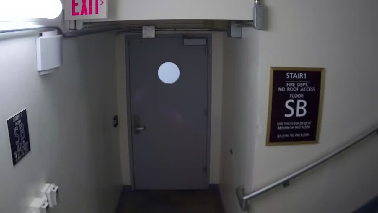 6151RHOBSBRSBST1STAIRWAYSIDE_2021-01-06_17h40min03s487ms.mp4