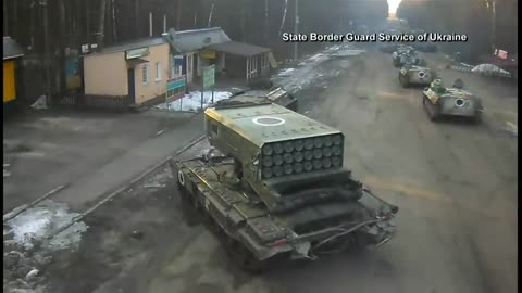 Russian tanks entering Ukraine