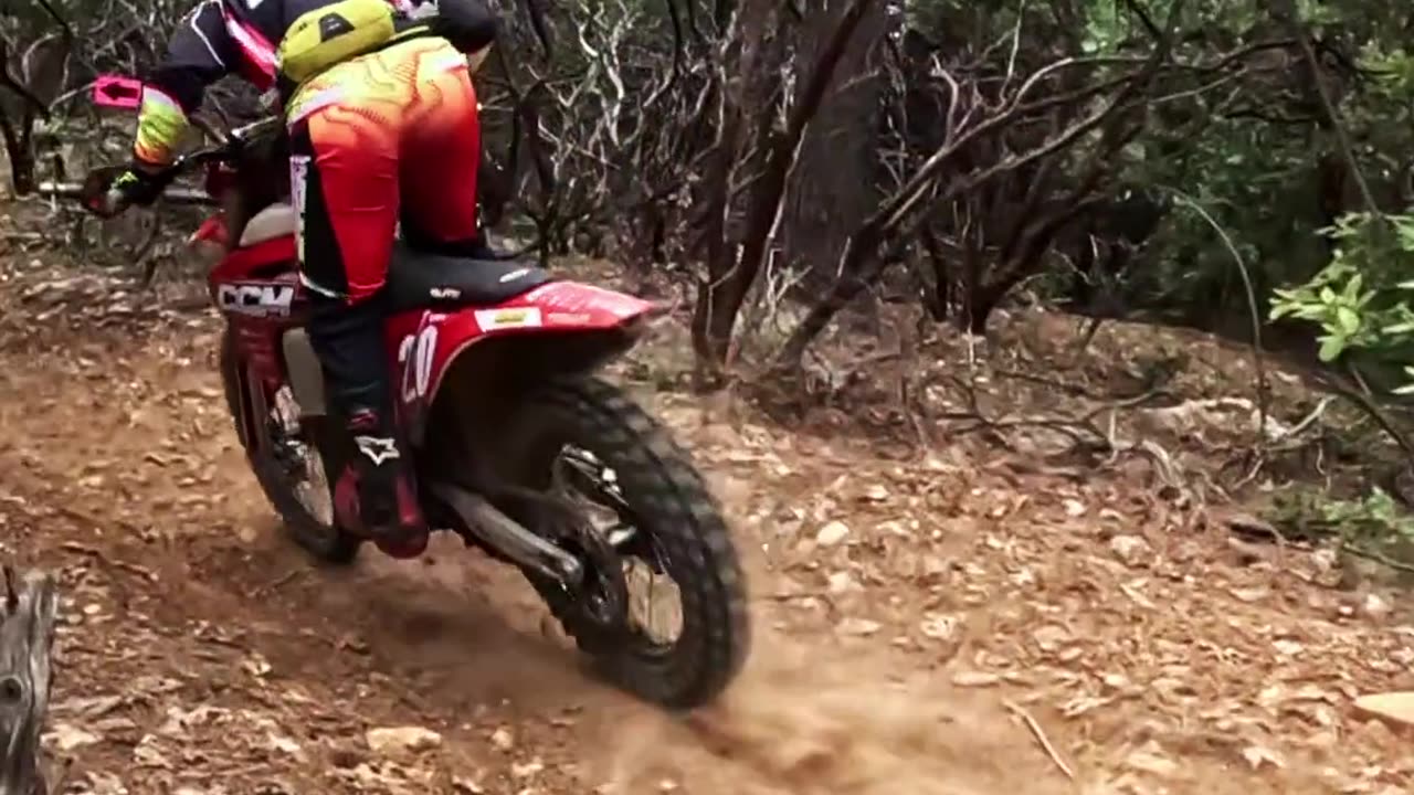 Enduro Action at the Fools Gold