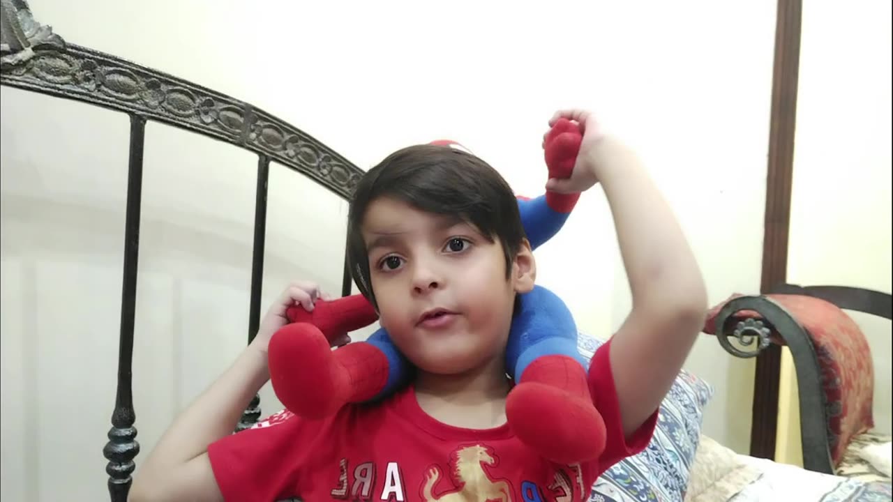 Having fun at emporium mall _ Arham Vlogs