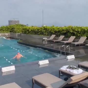 Pool Water Turns Into Massive Waves During Taiwan Earthquake