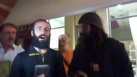 ΖΟΎΜΕ ΤΑ ΠΡΟΕΌΡΤΙΑ