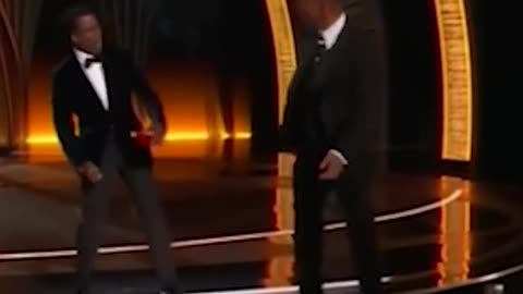 TOP 5 SHOCKING AWARD SHOW MOMENTS