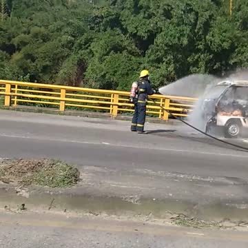 Por fortuna no hubo heridos ni pérdida de vida, pero spi cuantiosos daños materiales.