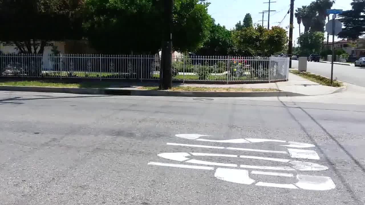 Two El Monte Police cars FLOORING IT and catch air on a code 3 call!