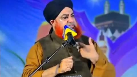 جوان بیٹا فجر کے وقت سو رہا ہوتا ہے لیکن باپ کو پرواہ نہیں ۔۔