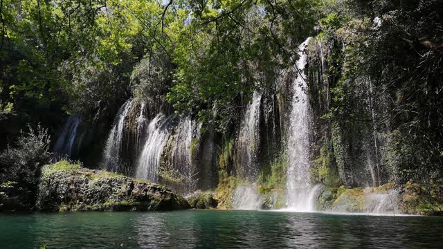 Waterfall Meditation - Beautfiul Waterfall Healing Meditation Music