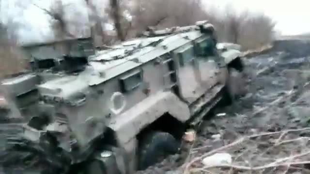 Russian army stuck in mud Ukraine