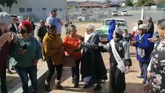Ouma Nora De Kock's 112th birthday party bash