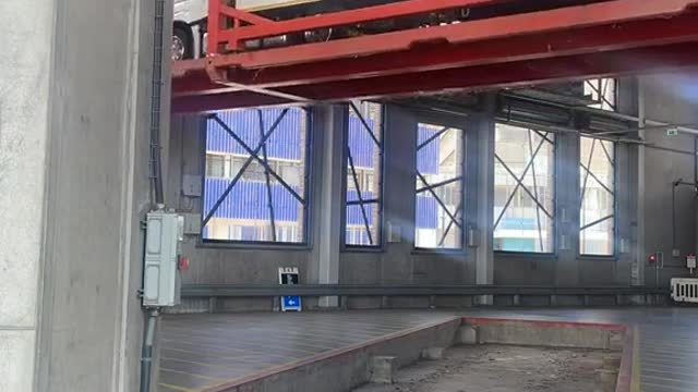 Large machinery turns the truck position